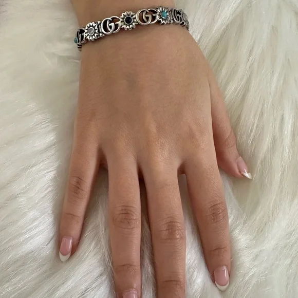 Gucci Silver Bracelet with Blue and Green Gems - Picture 3 of 10